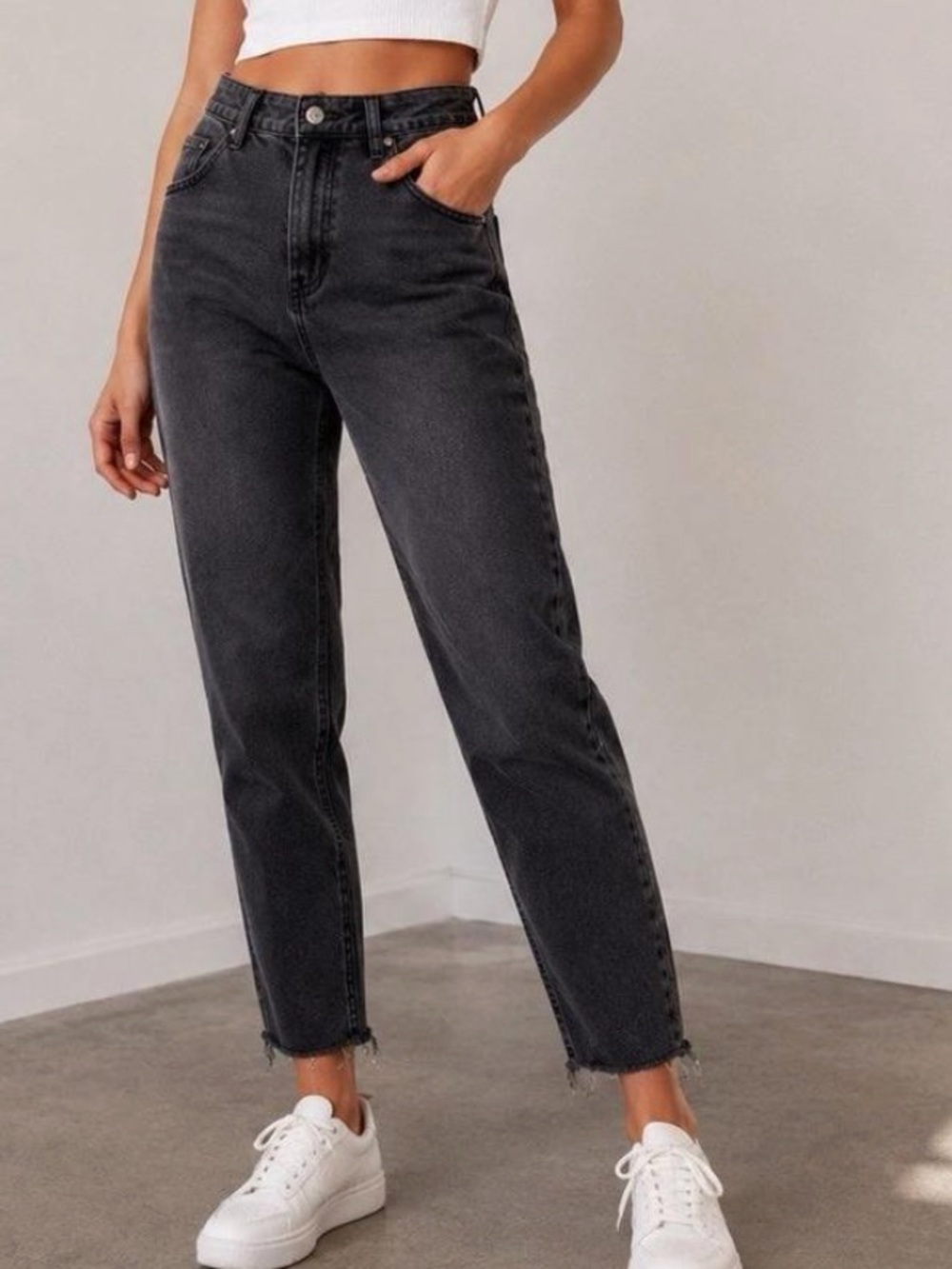 Women's Curvy Ultra High-Rise Mom Jeans | Hollister